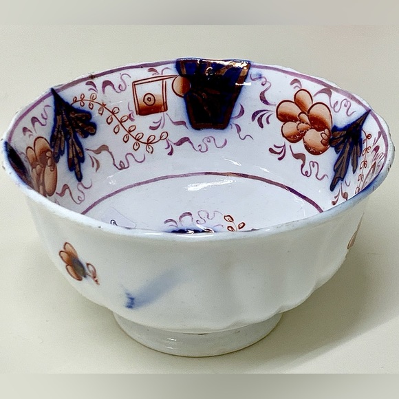 19th Century Vintage Gaudy Welsh Scalloped Buckle Pattern Footed Lusterware Bowl - Picture 6 of 16